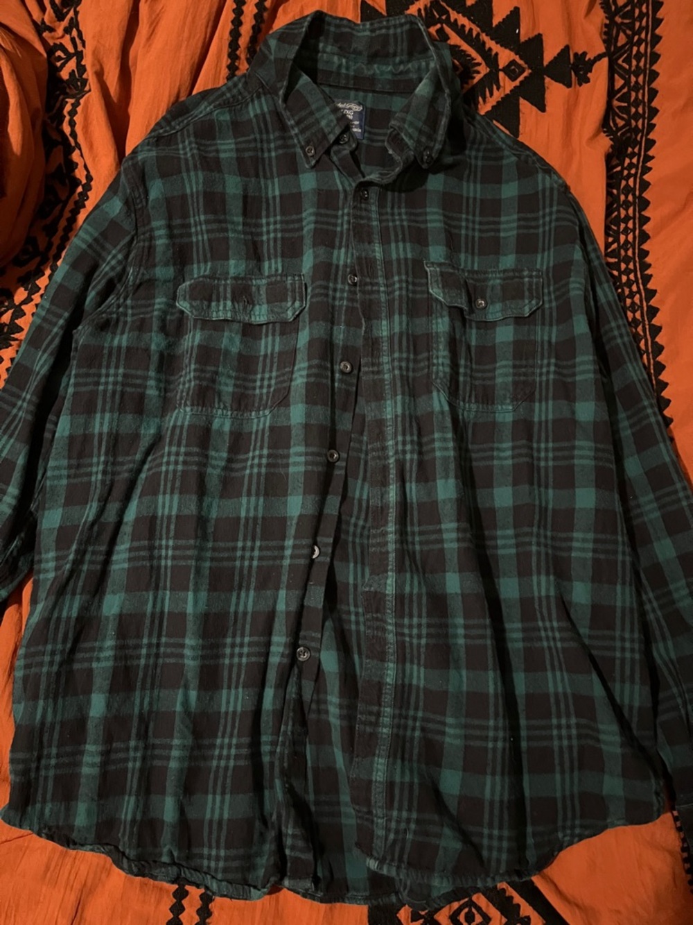 Green & Black Plaid Button-Up Shirt